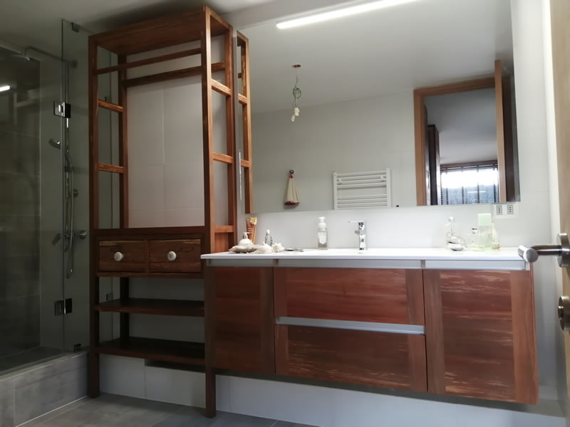 Domingo de León, portafolio de baños